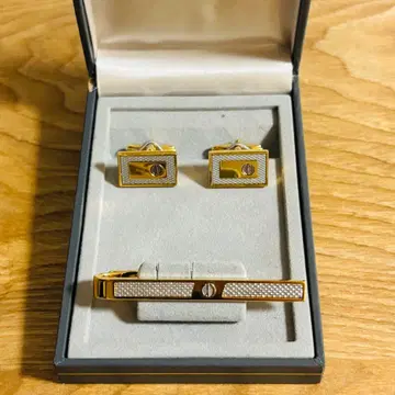 [ 박스 포함 새상품급 ] DUNHILL 던힐 넥타이핀 커프스 d로고
