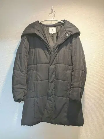 로페피크닉 다운 코트 블랙