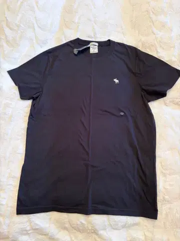 Abercrombie & Fitch 블랙 T셔츠 M