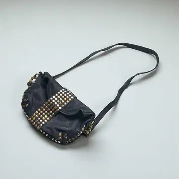 컨디션 최상 TRES 트레 숄더백 스터드 Y2K 00s