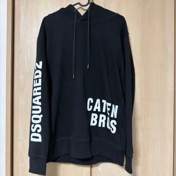 [ 새상품급 ] DSQUARED2 블랙 후드 부착 후드티