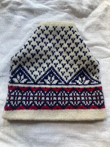 미국의 포근하고 따뜻한 페어아일 디자인 니트 모자