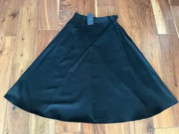 URBAN RESEARCH DOORS 블랙 플레어 스커트