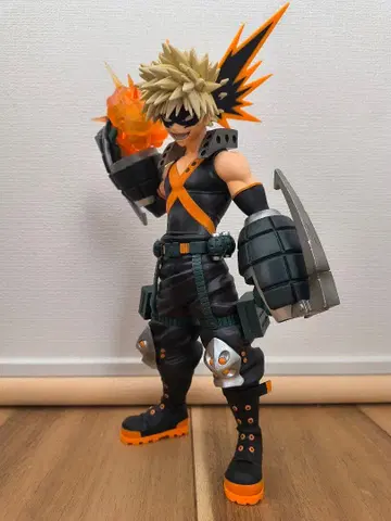 나의 히어로 아카데미아 바쿠고 카츠키 피규어