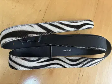 Sacai 얼룩말 패턴 벨트