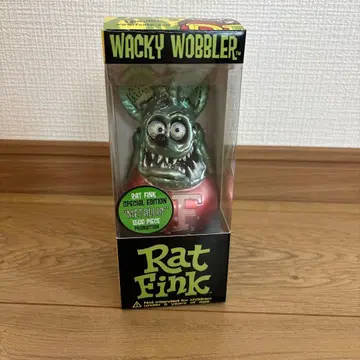 Rat Fink Wacky Wobbler 피규어