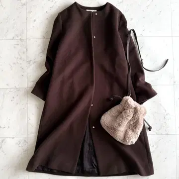 새상품급 유나이티드 애로우즈 울 캐시미어 노카라 롱 코트 브라운
