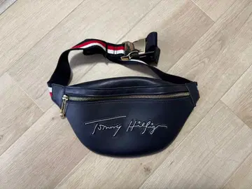 Tommy Hilfiger 바디백 네이비