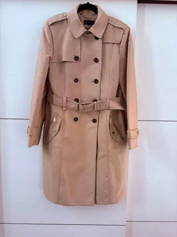 ZARA 베이지 더블 브레스트 트렌치코트