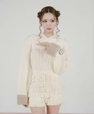 darich 다리치 프릴 니트 콤비네존 free