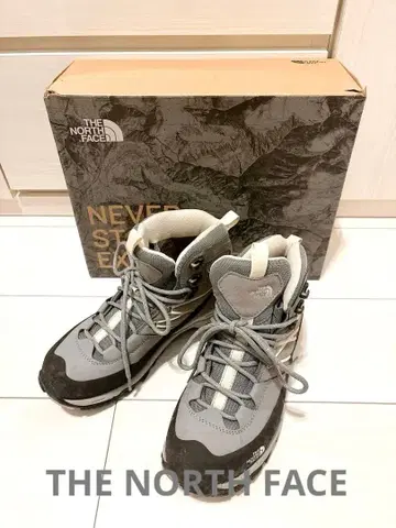 THE NORTH FACE 등산화 그레이 박스 있음 24cm