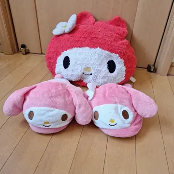 마이멜로디 봉제 인형과 슬리퍼 세트