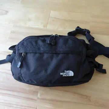 THE NORTH FACE 바디백 블랙