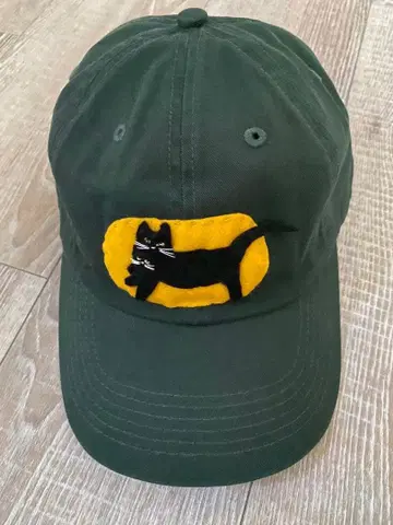 코스게 쿠미 크로네코 CAP 자수 작가