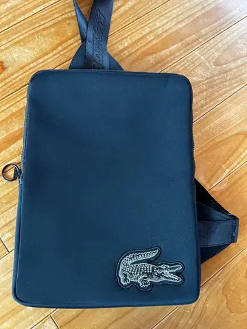 LACOSTE 블랙 PC 숄더백 미사용 새상품