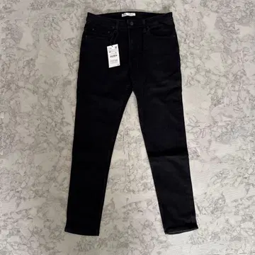 [ 미사용 새상품 ] ZARA 스키니 데님 블랙 46