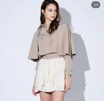 riu 트렌치 도킹 티어드 드레스 베이지