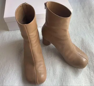 SLOBE IENA 스퀘어토 숏부츠