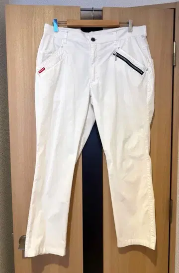 르꼬끄 화이트 팬츠 지퍼 포켓 부착 골프 하의 남성용