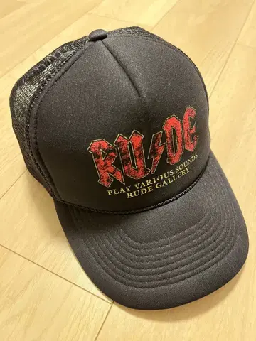 RUDE GALLERY 트래커 캡 블랙