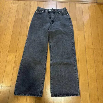 그레이 스트레이트 데님 사이즈 F