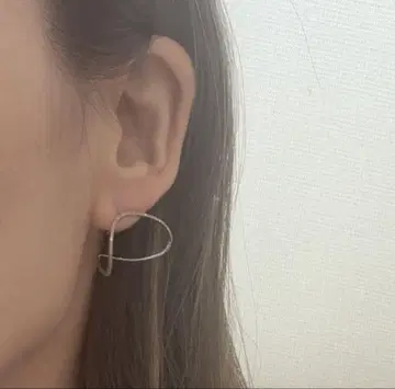 블랑이리스 다이아 귀걸이 한쪽용