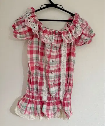 LIZ LISA 오프숄더 상의