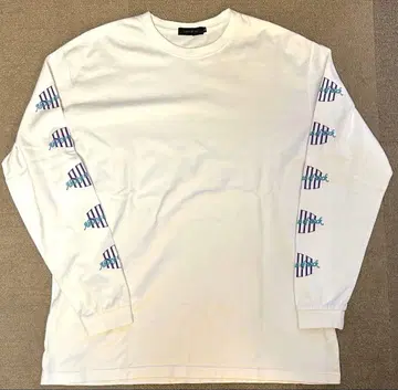 ALWAYS OUT OF STOCK 긴팔 티셔츠 화이트