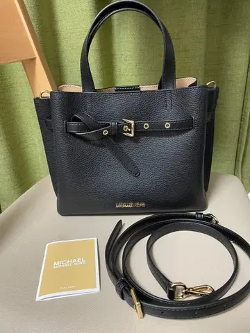MICHAEL KORS 블랙 가죽 숄더백