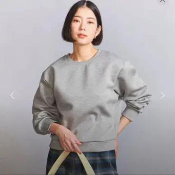 [ 새상품급 ] BEAUTY&YOUTH 라메 맨투맨 트레이닝복