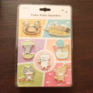 후쿠후쿠냥코 Fuku Fuku Nyanko 핀 배지 세트 6개입
