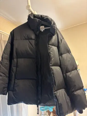 GAP 블랙 다운 자켓 S