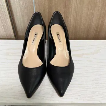 DIANA 블랙 하이힐 스틸레토
