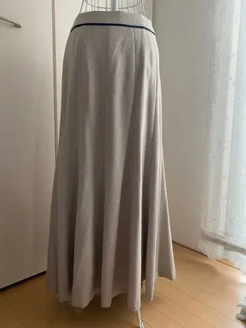 ADORE 플레어 스커트 사이즈 36
