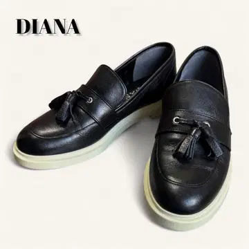 컨디션 최상 DIANA 로퍼 바이컬러 태슬 천연 가죽 23cm 블랙