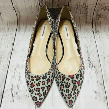 새상품급 Odette e Odile 레오파드 무늬 플랫슈즈 25cm