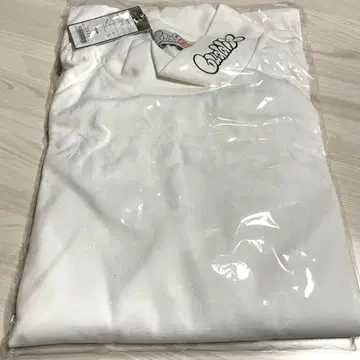 FANTASTICS buddix 터틀넥 화이트 L