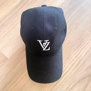 VARZAR 블랙 야구 모자