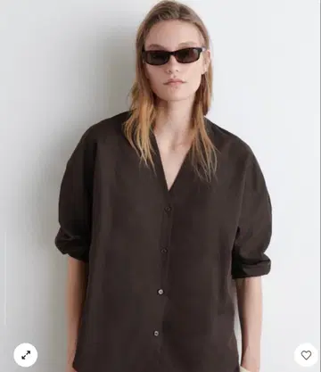 COS 브라운 V넥 린넨 코튼 셔츠 M 사이즈