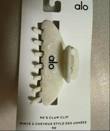 alo yoga 헤어 클립 아로 요가 미사용 새상품
