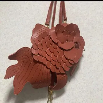 빨간 금붕어 모양 가죽 숄더백