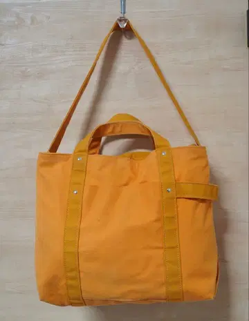 머스타드 컬러 TEMBEA Harvest Tote Large