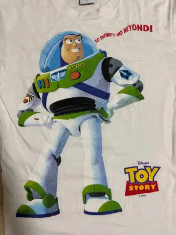 Gildan 90s 토이 스토리 버즈 라이트이어 disney 티셔츠