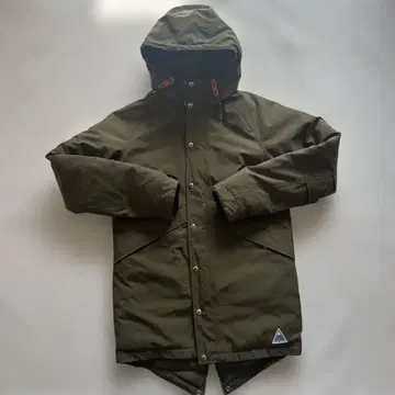 케이프 하이츠 cape heights 다운 코트 카키