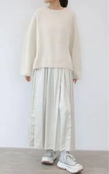 [ 새상품급 클리닝 완료 ] 폭스 캐시미어 니트 티테인 더 스토어