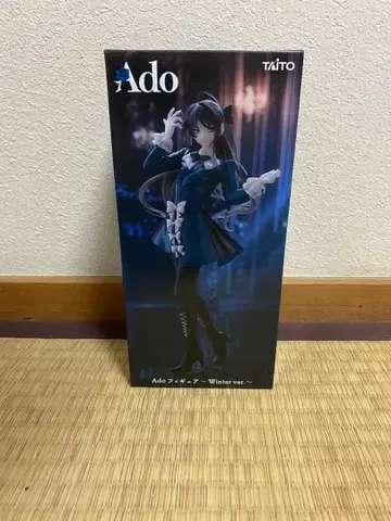 [ 미개봉 ] Ado 피규어 Winter ver. 라운드 원 한정판