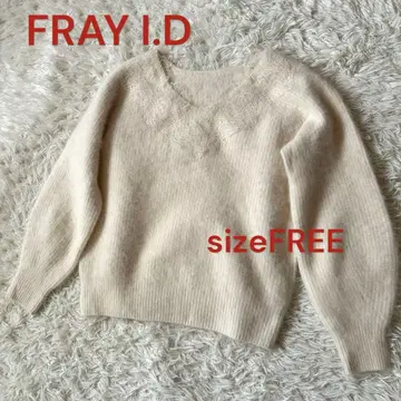 새상품급 프레이 아이디 레이스 트리밍 V넥 풀오버