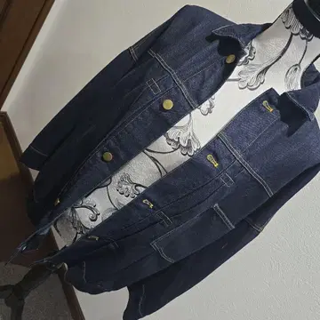 LUCA 새상품급 다크 네이비 데님 자켓
