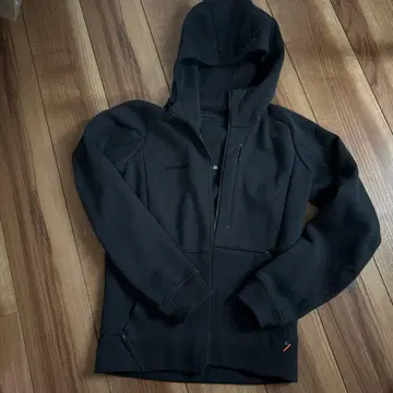 11/12 가격 인하 MAMMUT 풀 집업 후드티 블랙