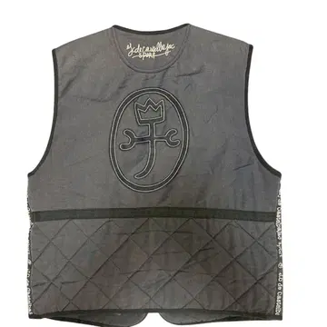 새상품급 CASTELBAJAC 까스텔바작 베스트 충전솜 로고 퀼트 원단